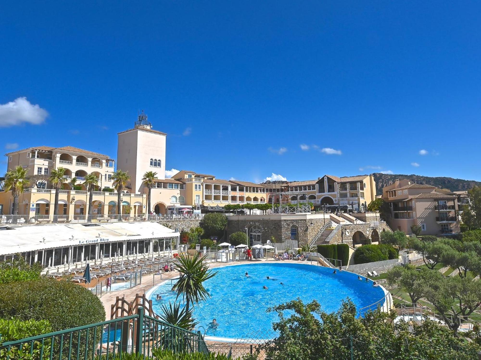 Apartment Village Cap Esterel - Le Village-52 By Interhome แซ็งต์-ราฟาเอล ภายนอก รูปภาพ