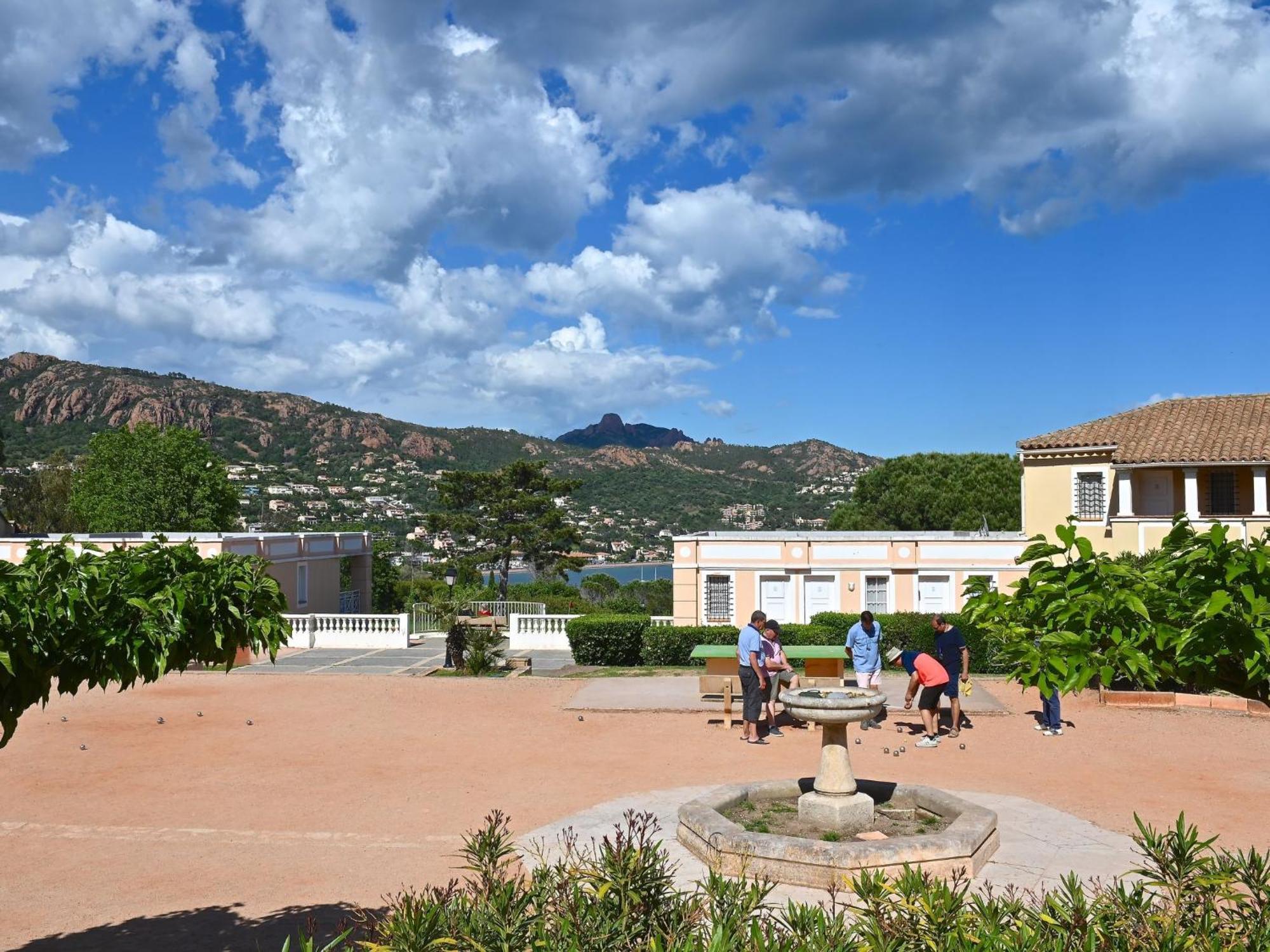 Apartment Village Cap Esterel - Le Village-52 By Interhome แซ็งต์-ราฟาเอล ภายนอก รูปภาพ
